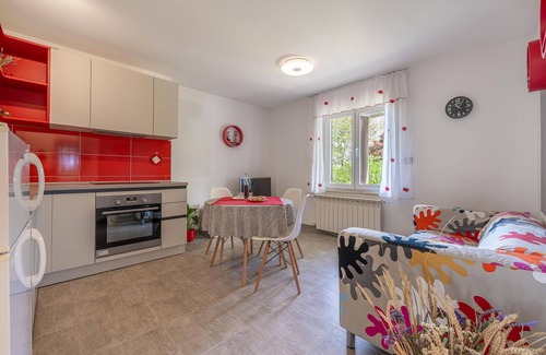 Pazin Apartment | Beautiful apartment in Pazin with WiFi