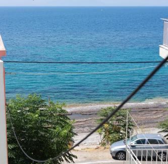 Plomari Apartment | Beautiful apartment in Plomari