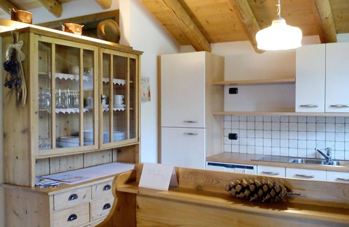 Bellamonte Apartment | Beautiful apartment for 10 guests with WIFI, TV and pets allowed