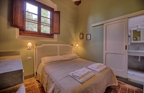 Montespertoli Other | Beautiful apartment for 2 people with WIFI, A/C, pool and terrace