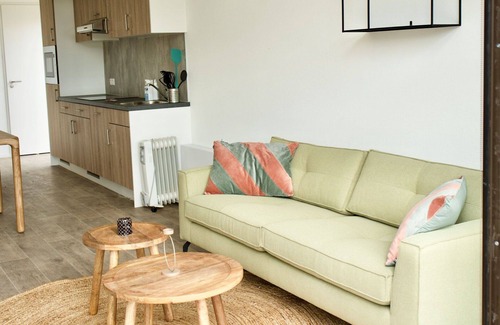 Enkhuizen House | Beautiful apartment in villa for 4 guests with WIFI and terrace