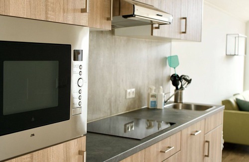Enkhuizen House | Beautiful apartment in villa for 4 guests with WIFI and terrace