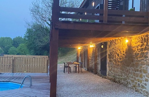 Plazac House | Beautiful Barn Conversion with PRIVATE POOL!