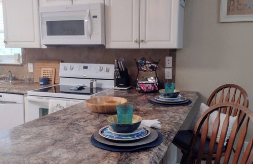 Holiday Beach House | Beautiful Beach house by boat ramp, Boat Parking ,POOL , large home & Garage