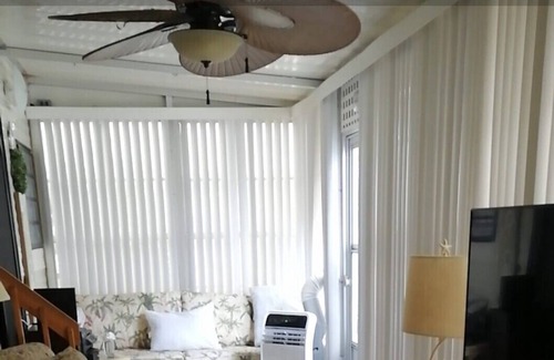 North Naples Cottage | Beautiful Beach House