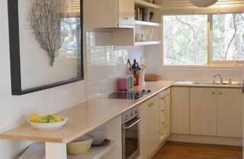 Rosedale House | Beautiful Beachfront Palm Beach Style House