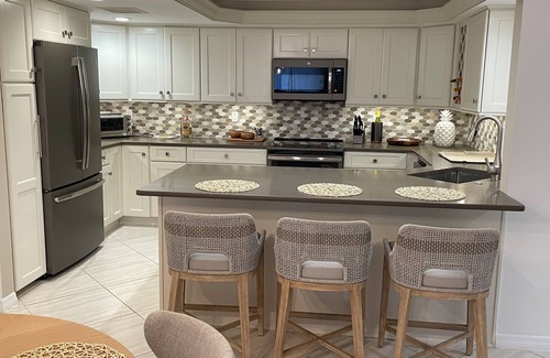 Sand Key Condo | Beautiful Beachfront Sand Key 2 Bedroom Condo