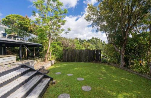 Birkenhead House | Beautiful Birkenhead Home (Furnished Rentals)