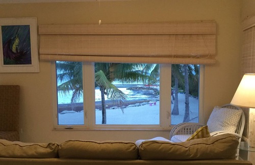 Marathon House | Beautiful Bold Oceanfront Location --- Wonderful views and great privacy !