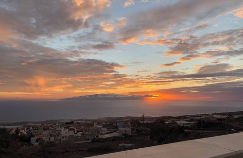 Guia de Isora Apartment | Beautiful brand new 2 bedrooms flat with stunning ocean view and shared pool