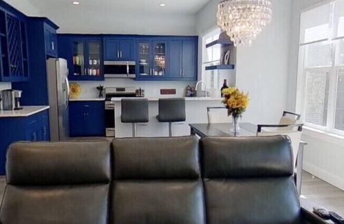 Knox - Henderson House | Beautiful Brand New Home in Prime Location-Lower Greenville Oasis with Pool