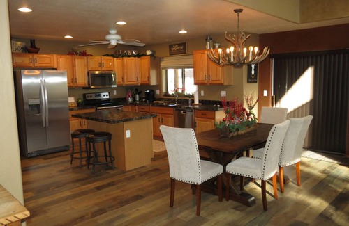 Torreon Cabin | Beautiful Cabin in the White Mountains - Torreon Resort in Show Low