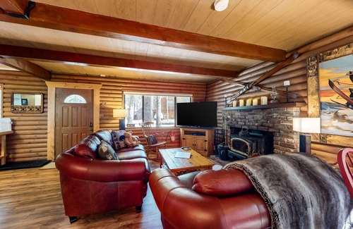 Tahoma Cabin | Beautiful cabin near shores of Lake Tahoe - cross-country ski from home