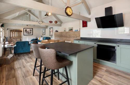 St Mellion House | Beautiful character thatched cottage in St Mellion