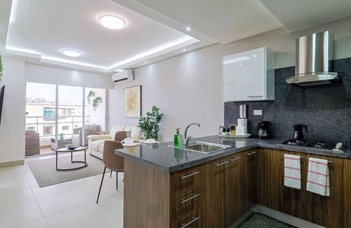 Evaristo Morales Apartment | Beautiful City Center 1BR Condo, Full AC, Fast Wi-Fi, King Bed, Pool.