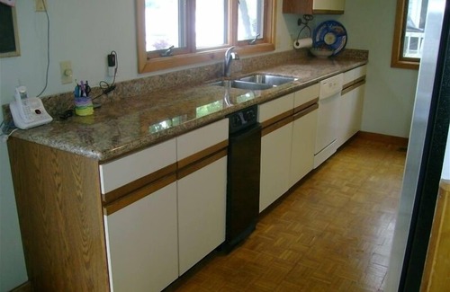 Clear Lake Cottage | Beautiful Clear Lake Indiana Contemporary Lakefront Retreat