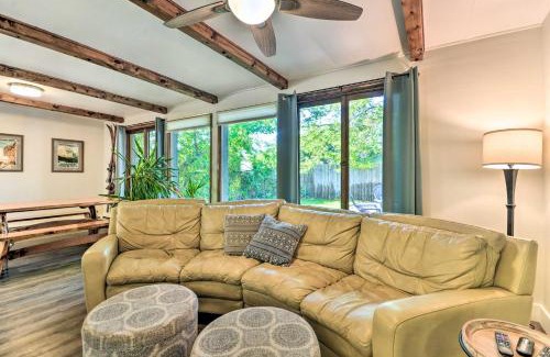 Cody House | Beautiful Cody Abode with Grill - Walk to Downtown!
