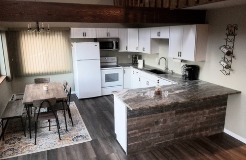 Wildernest Condo | Beautiful Condo With Mountain Views