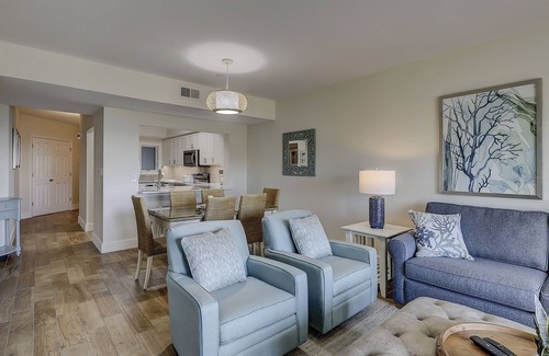 Hilton Head Island Condo | Beautiful condo with ocean & pool views, hot tub + snowbird friendly