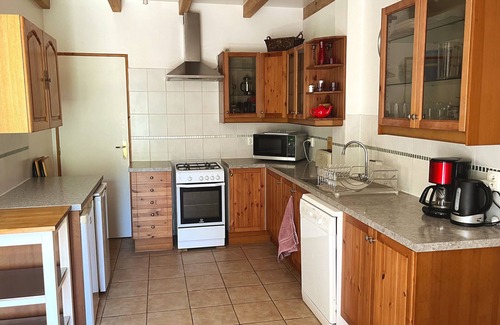 Crezieres House | Beautiful converted barn - La Grange at Les Hiboux family friendly cottages.