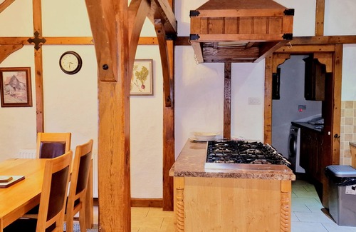 Brentwood Other | Beautiful cottage in Brentwood