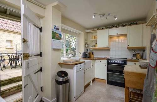 Sherston House | Beautiful Cottage in Picturesque Cotswolds Village