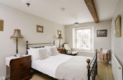 Sherston House | Beautiful Cottage in Picturesque Cotswolds Village