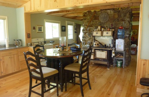 Cape Breton Regional Municipality Cottage | Beautiful Cottage Overlooking the Bras D'or Lakes