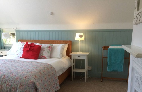New Forest District Cottage | Beautiful Country Cottage in Burley - the Heart of the New Forest National Park