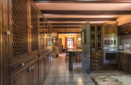 San Bartolome de Tirajana Villa | Beautiful country house with private pool in the south of Gran Canaria. perfect families