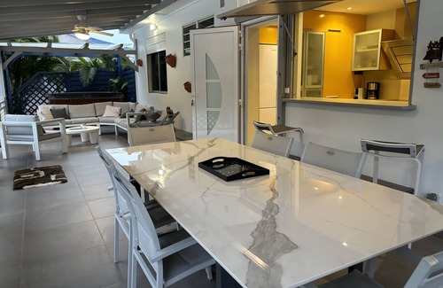 Douville House | BEAUTIFUL COUNTRY PROPERTY WITH PRIVATE POOL. HOLIDAYS TO YOU!