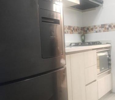 Ibague House | Beautiful Cozy House - Hermosa Casa Acogedora