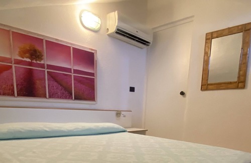 Golfo di Marinella Apartment | Beautiful Emerald Coast 2 bedroom w/AC near Porto Rotondo