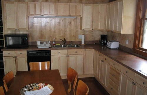 Brant Lake House | Beautiful Family Friendly Lakefront Property On Brant Lake