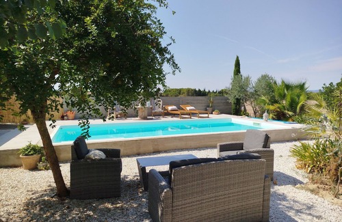 Villalbe House | Beautiful family home with pool