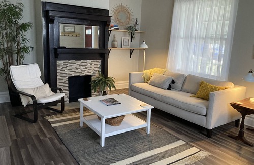 Mount Oliver House | Beautiful gathering space