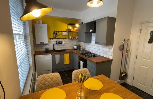 Gloucester Apartment | Beautiful Georgian Duplex