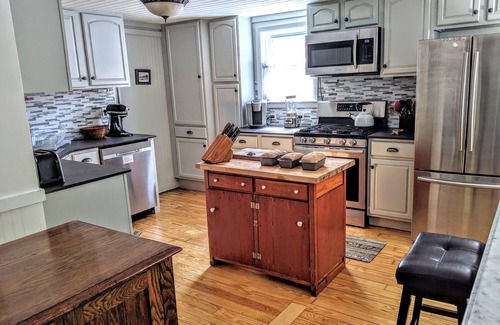 Kenyon House | Beautiful Green Hill Beach House close to RI beaches, Watch Hill & Newport