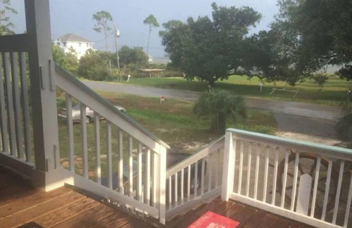 Gulf Breeze House | Beautiful Gulf Breeze Home With Bay Views