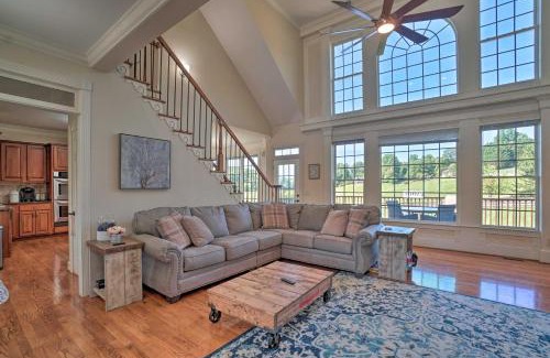 Hiawassee House | Beautiful Hiawassee Home with Mountain Views!