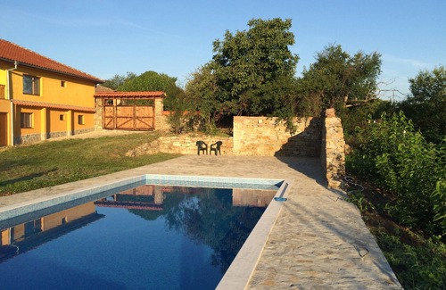 Merdanya Villa | Beautiful holiday home In idyllic Bulgaria