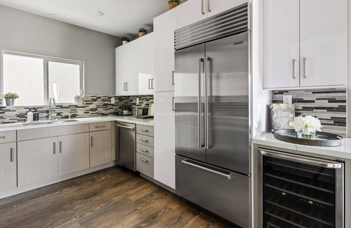 Hollywood Hills Villa | Beautiful Hollywood Hills Villa-Heat Pool, Hollywood Sign Views, Iconic Location