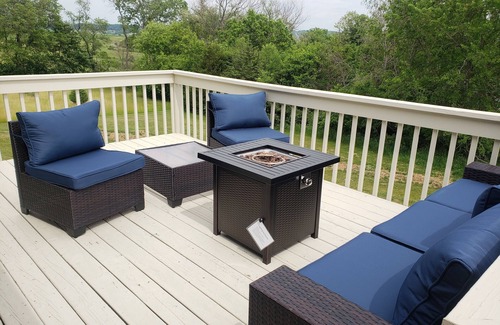 The Galena Territory House | Beautiful home, Hot Tub, great views, easy access to downtown and Territory