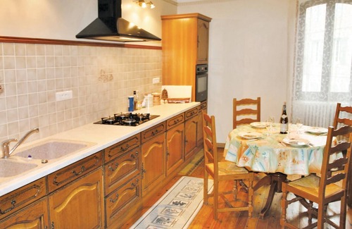 Suze-la-Rousse House | Beautiful home in Suze La Rousse