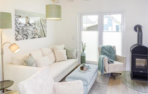 Busum House | Beautiful Home In Büsum With Kitchen