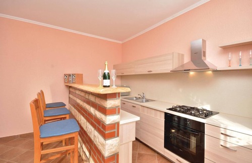 Bilisane House | Beautiful home in Bilisane with WiFi