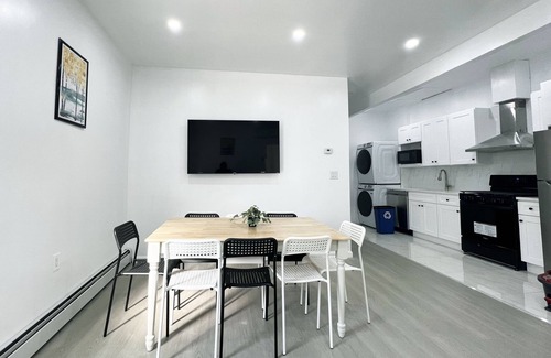 Crown Heights Apartment | Beautiful Home in Brooklyn NY