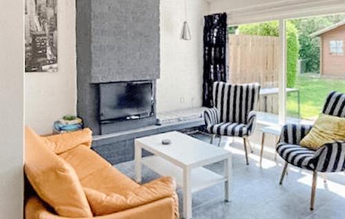 Bruinisse House | Beautiful Home In Bruinisse With Wifi