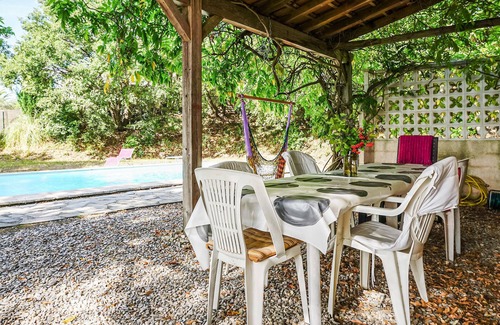 Caux House | Beautiful home in Caux with WiFi