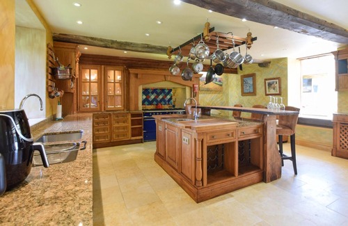 Vire-Normandie House | Beautiful home in Coulonces with WiFi